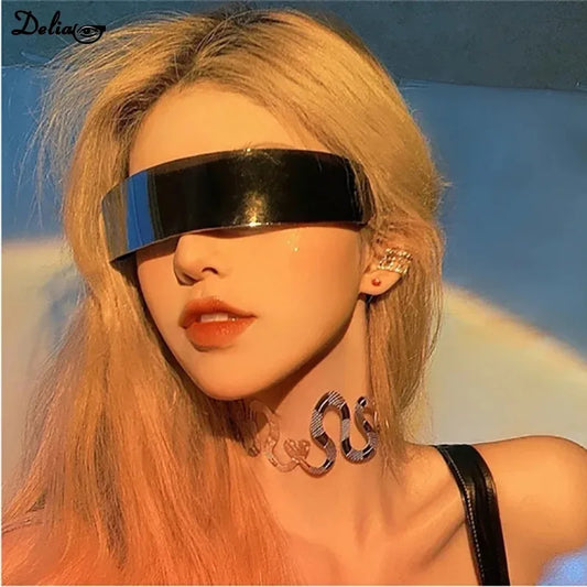 Futuristic Mirrored Wrap Around Visor